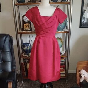 Vinage 1950s Red satin I.magnin dress Size M